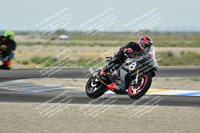 media/Apr-18-2025-TrackDaz (Fri) [[45f5874c44]]/C Group/Session 1 (Turn 7)/